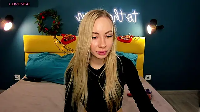 Snapshot of Diana_Garrett chatting on 01/07/25, 01:38 Diana Garrett online show from 01/07/25, 01:38