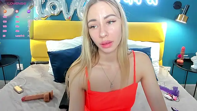 Snapshot of Diana_Garrett chatting on 03/01/25, 08:02 Diana Garrett online show from 03/01/25, 08:02