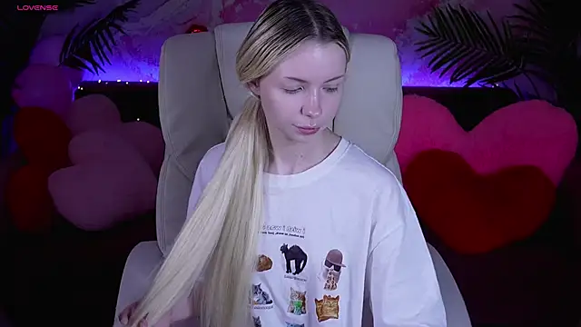 EviStar online show from 02/22/26, 07:51