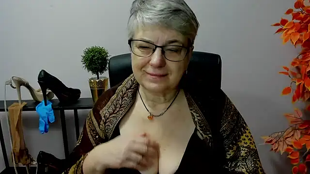 IrisDream online show from 02/25/25, 07:20
