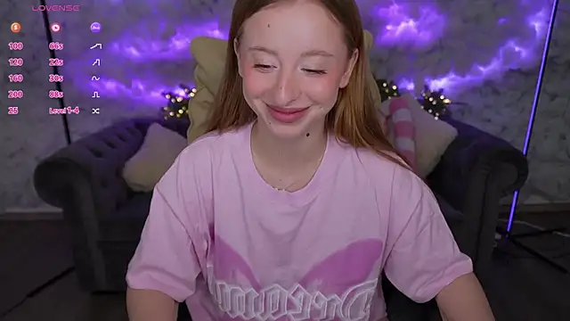 Snapshot of SilverrMoon chatting on 02/02/25, 02:13 SilverrMoon online show from 02/02/25, 02:13