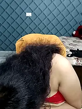 Snapshot of Cute-Raashii chatting on 01/18/25, 11:55 Cute-Raashii online show from 01/18/25, 11:55