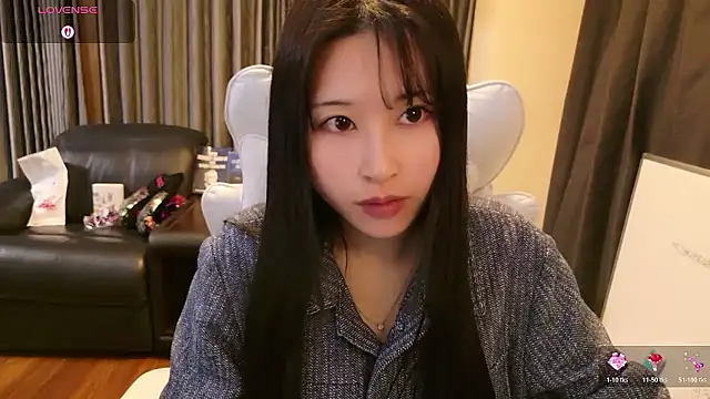 -satomi-jp online show from 03/18/26, 12:52