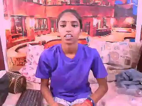 Snapshot of IndianSexySlender chatting on 01/24/25, 09:06 IndianSexySlender online show from 01/24/25, 09:06