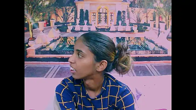 Snapshot of IndianSexySlender chatting on 01/25/25, 06:23 IndianSexySlender online show from 01/25/25, 06:23