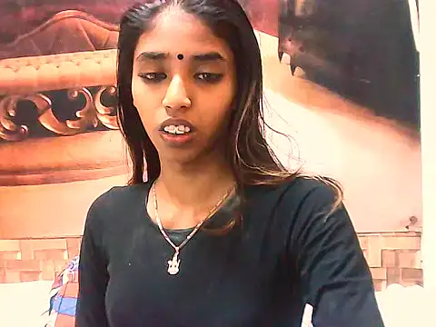 Snapshot of IndianSexySlender chatting on 10/09/25, 05:38 IndianSexySlender online show from 10/09/25, 05:38