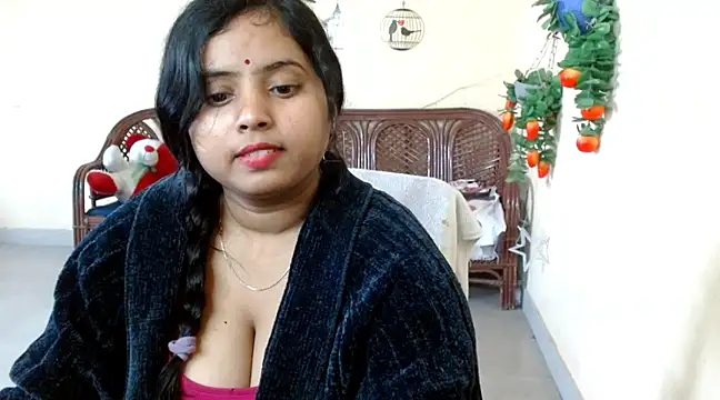 Snapshot of Amandaliss chatting on 12/16/24, 09:03 Amandaliss online show from 12/16/24, 09:03