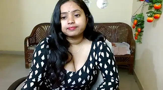 Snapshot of Amandaliss chatting on 01/11/25, 06:56 Amandaliss online show from 01/11/25, 06:56