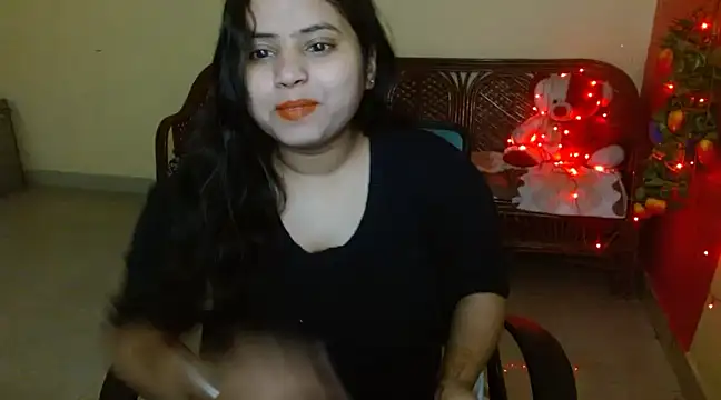 Snapshot of Amandaliss chatting on 02/18/25, 04:04 Amandaliss online show from 02/18/25, 04:04