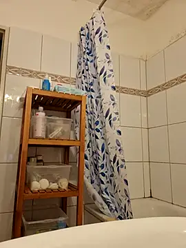 Josephine LIVE online show from 12/02/25, 05:24