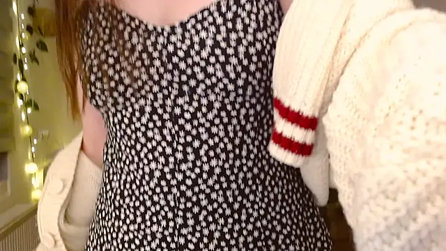 nextdoorbabygirl online show from 11/18/25, 07:40