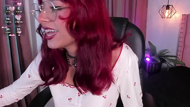 Snapshot of cloe__palmer chatting on 03/01/25, 03:16 cloe palmer online show from 03/01/25, 03:16