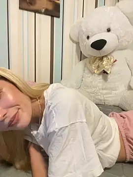 Liya my online show from 09/15/25, 07:47