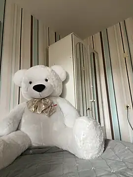 Liya my online show from 09/17/25, 10:50