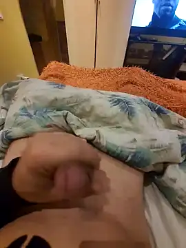 Snapshot of tiscopofortezozza chatting on 02/17/25, 11:09 tiscopofortezozza online show from 02/17/25, 11:09