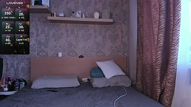 purebeautie13 online show from 02/06/25, 12:05