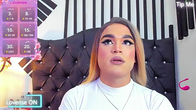 AllisonsweetZ online show from 02/28/25, 07:56