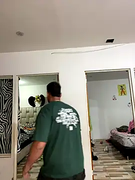 Cristian 099 online show from 12/21/25, 08:38