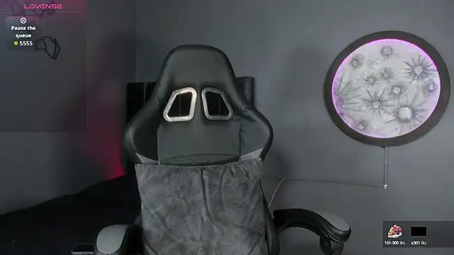 khriss brown online show from 09/25/25, 09:18