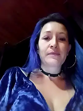 Snapshot of sophie_banger chatting on 12/21/24, 01:47 sophie banger online show from 12/21/24, 01:47