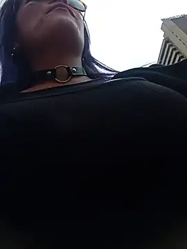 Snapshot of sophie_banger chatting on 09/18/25, 06:10 sophie banger online show from 09/18/25, 06:10