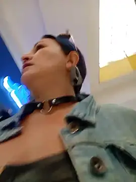 sophie banger online show from 02/10/26, 08:24