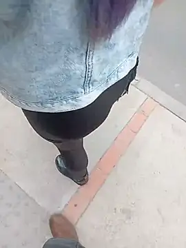 sophie banger online show from 02/13/26, 07:10