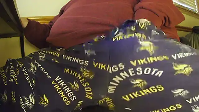 mnguy1972 online show from 04/19/26, 09:17