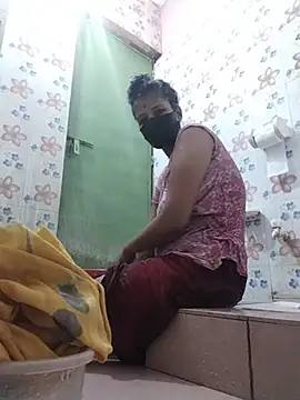 Snapshot of Oindrila-Rani chatting on 06/02/26, 01:24 Oindrila-Rani online show from 06/02/26, 01:24