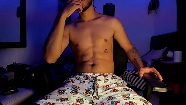 Snapshot of maxximus_100 chatting on 03/12/25, 09:56 maxximus 100 online show from 03/12/25, 09:56