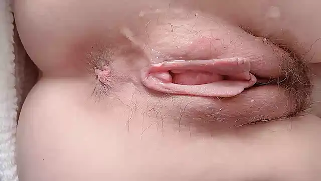 Krismil3 online show from 02/10/25, 09:58