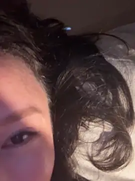 Krismil3 online show from 04/14/26, 01:06