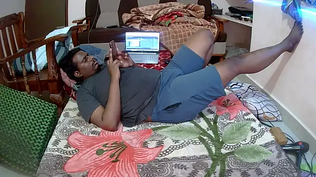Snapshot of inba99tamil chatting on 03/06/25, 03:56 inba99tamil online show from 03/06/25, 03:56