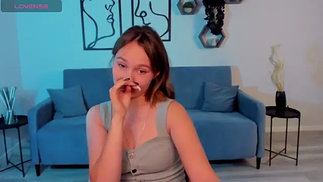 BritnieCute online show from 11/06/25, 05:41