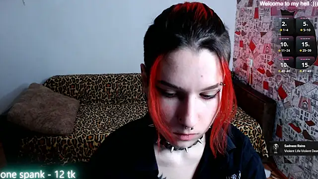 Snapshot of Miya_Wey_ chatting on 12/14/24, 12:23 Miya Wey online show from 12/14/24, 12:23