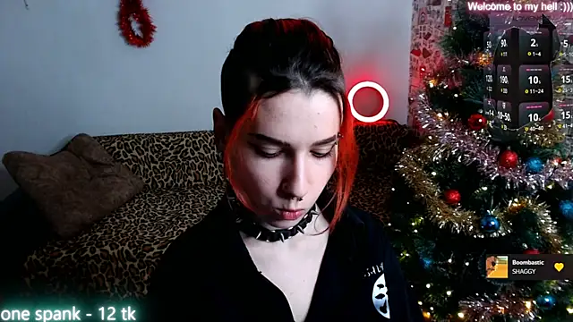 Snapshot of Miya_Wey_ chatting on 12/27/24, 03:15 Miya Wey online show from 12/27/24, 03:15