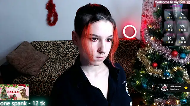 Snapshot of Miya_Wey_ chatting on 12/30/24, 12:09 Miya Wey online show from 12/30/24, 12:09