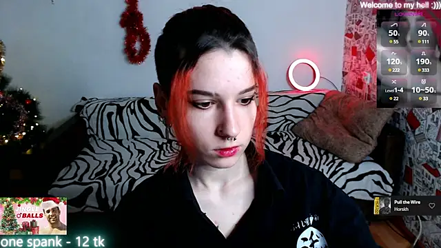 Snapshot of Miya_Wey_ chatting on 01/12/25, 11:07 Miya Wey online show from 01/12/25, 11:07