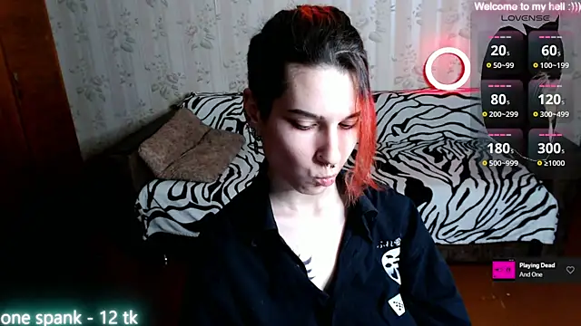 Snapshot of Miya_Wey_ chatting on 01/27/25, 03:28 Miya Wey online show from 01/27/25, 03:28