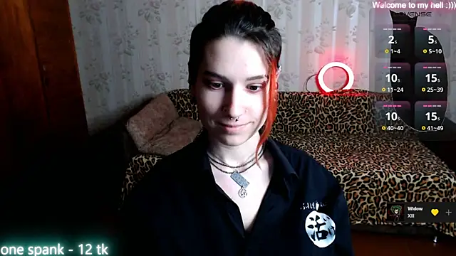 Snapshot of Miya_Wey_ chatting on 02/07/25, 06:56 Miya Wey online show from 02/07/25, 06:56