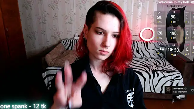 Snapshot of Miya_Wey_ chatting on 02/20/25, 12:04 Miya Wey online show from 02/20/25, 12:04
