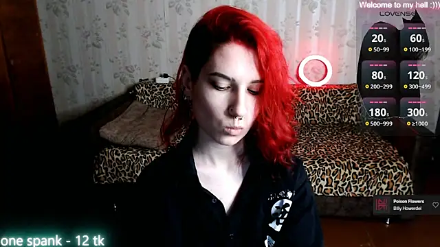 Snapshot of Miya_Wey_ chatting on 03/07/25, 02:45 Miya Wey online show from 03/07/25, 02:45