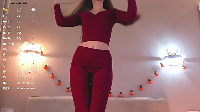 PetraBawden online show from 11/24/25, 09:53