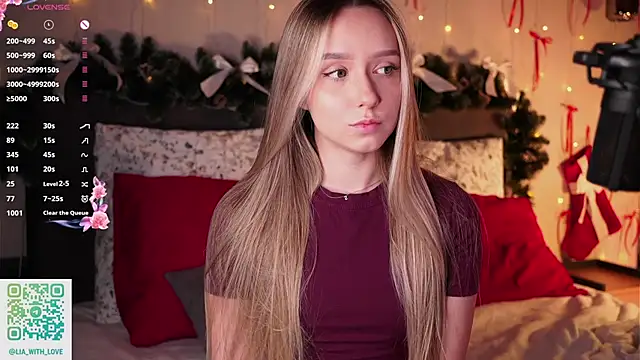 HollisBeckett online show from 12/19/25, 03:24