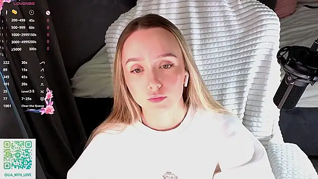 HollisBeckett online show from 02/26/26, 03:05