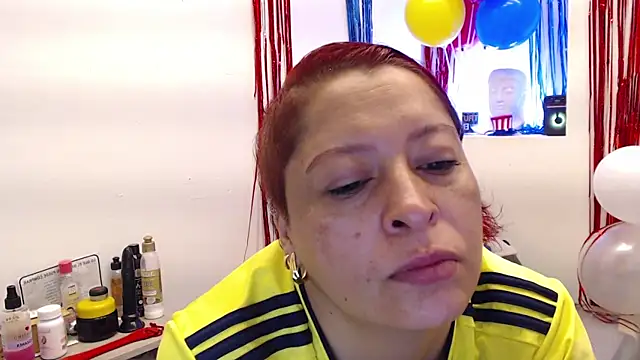 Snapshot of eva_twiss chatting on 07/07/26, 11:47 eva twiss online show from 07/07/26, 11:47