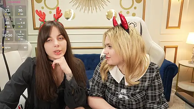 Snapshot of Alisa054 chatting on 12/24/24, 11:00 Alisa054 online show from 12/24/24, 11:00