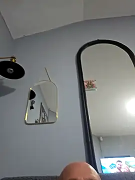 dickinyouto online show from 12/04/25, 08:23