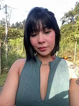 VictoriaEva online show from 12/17/24, 09:16