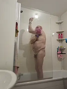 Bretoncool online show from 10/28/25, 01:58